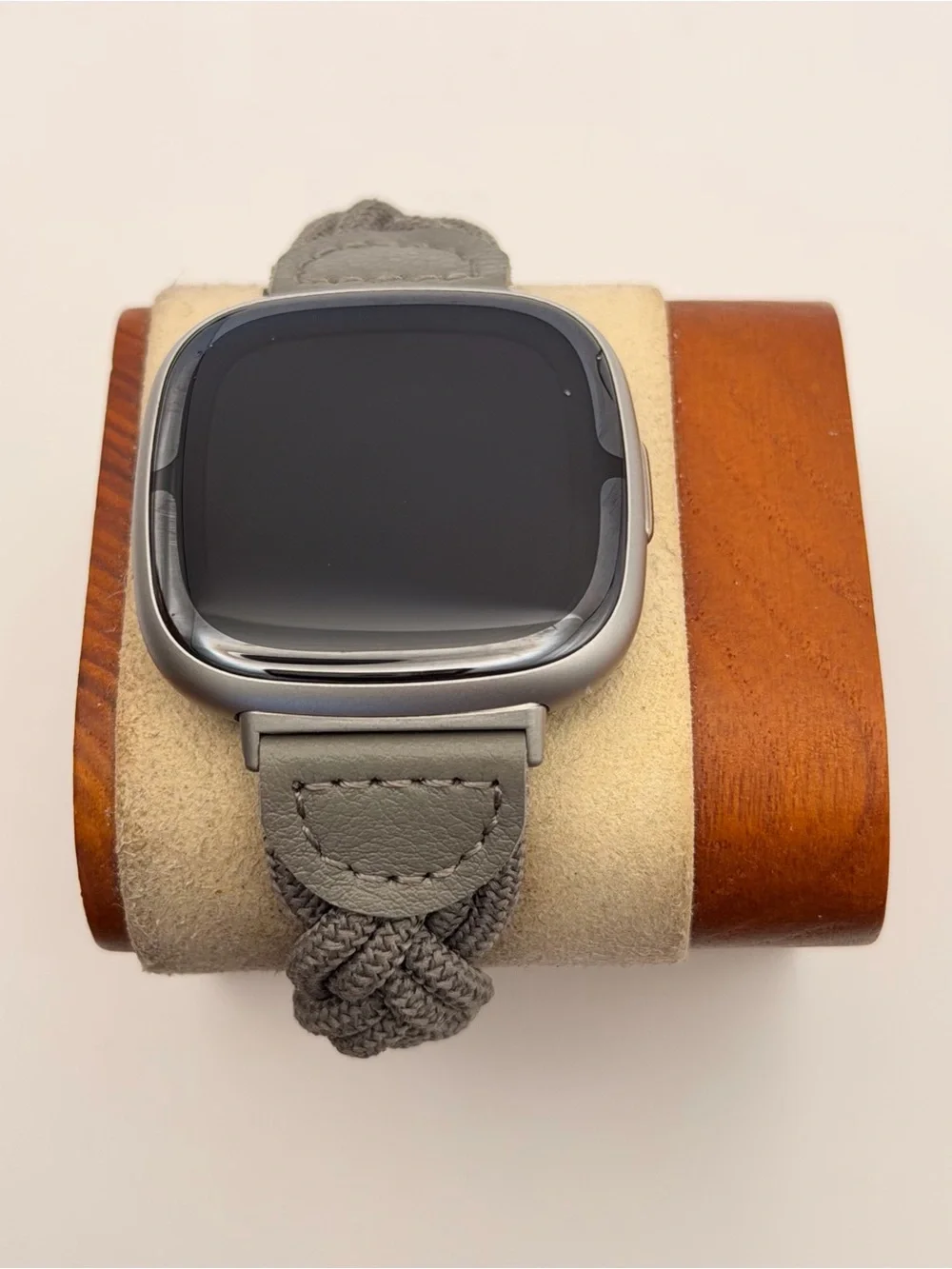 Fitbit Sense 2, Tested, Silver/silver Braided Band, Very Good, Charger Included